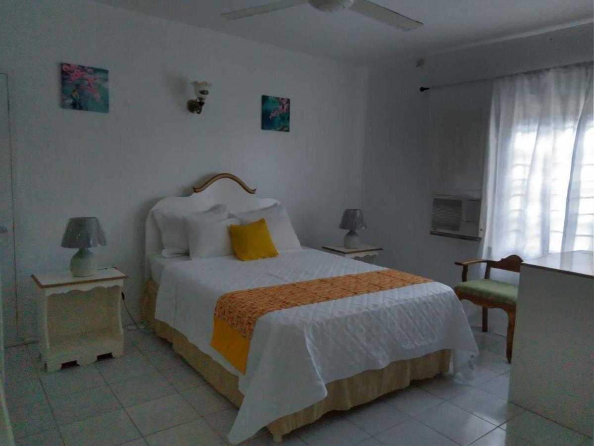 Diamond Villa Guest House Бухта Монтего Экстерьер фото