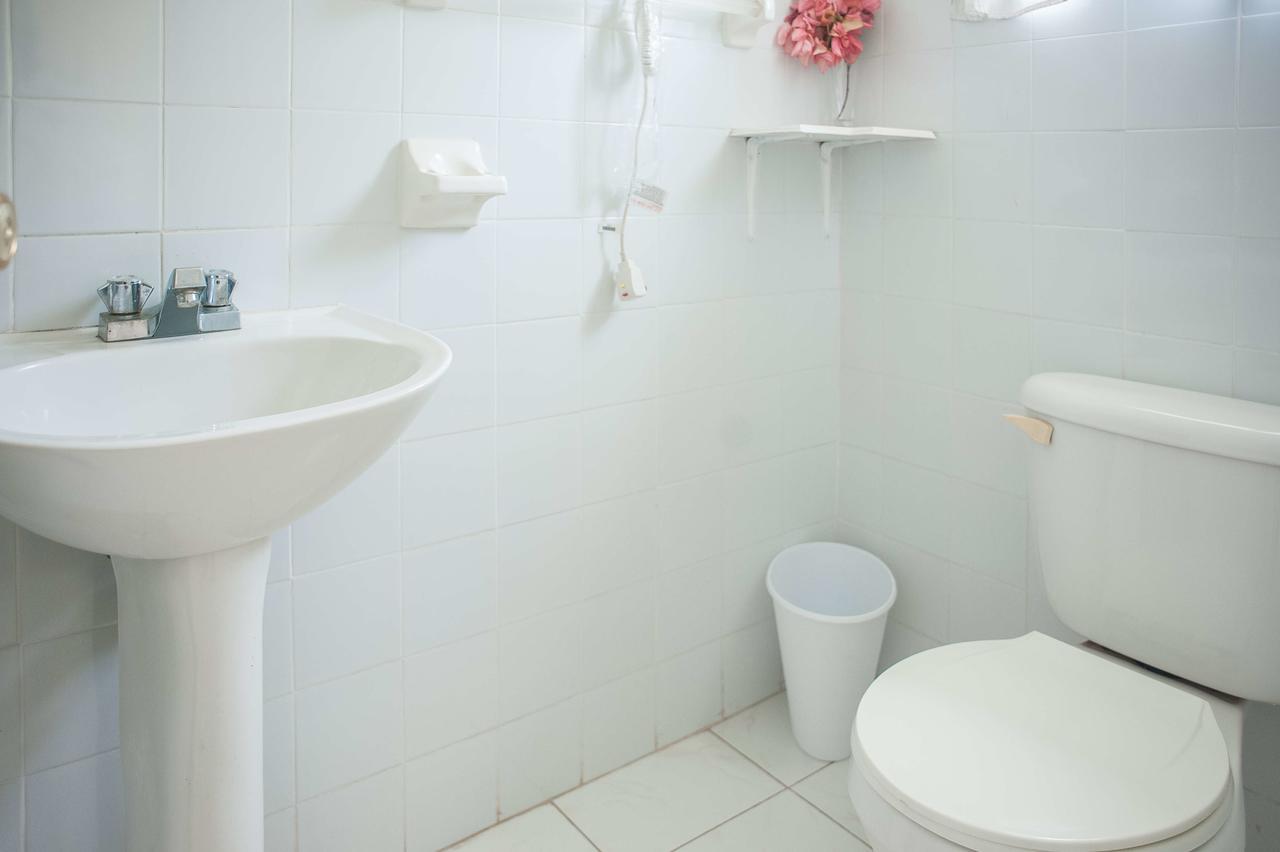 Diamond Villa Guest House Бухта Монтего Экстерьер фото